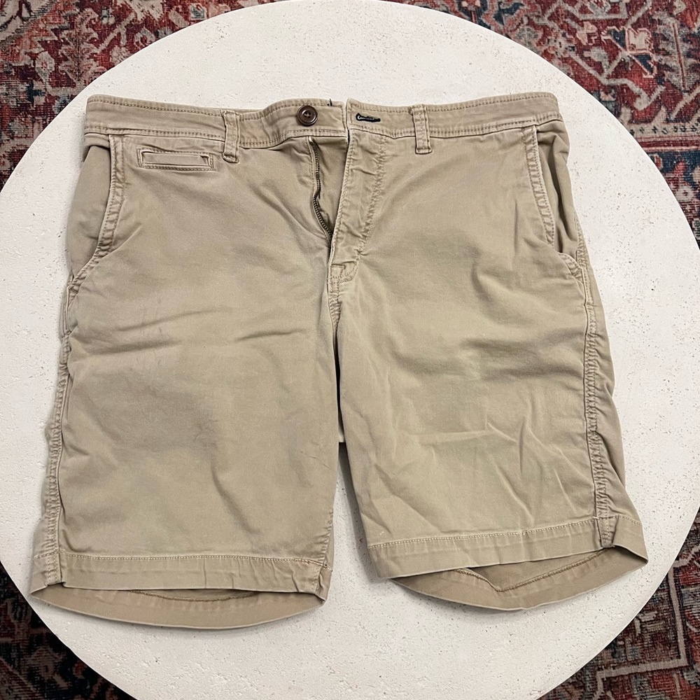 American Eagle Tan 7” Inseam Shorts